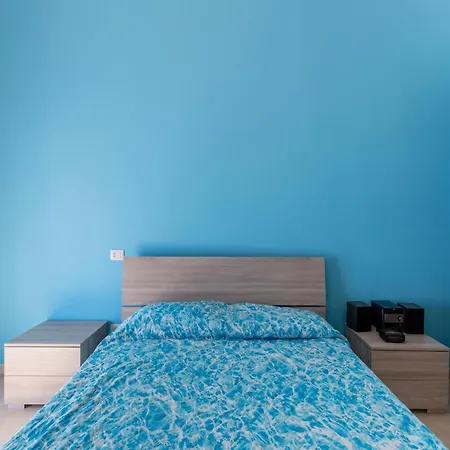 Terrace With Sea View, Parking Space, Air Conditioning 아파트